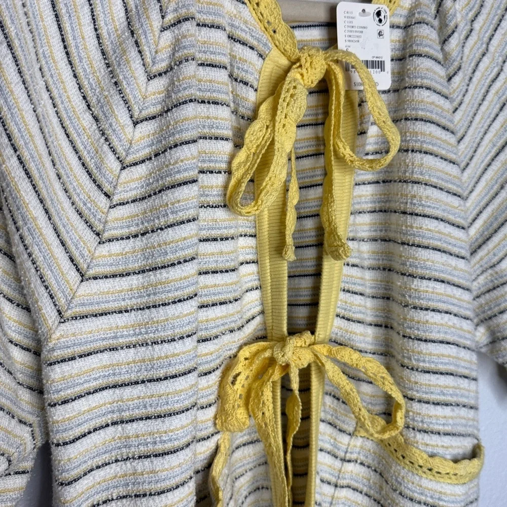 Free People Tropic Sweatshirt S NWT - Picture 4 of 5